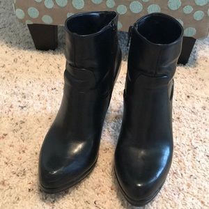 Black Leather Zip Heeled Bootie